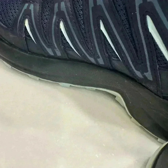 Sketchers Salomon women’s navy & green running shoes size 8.5 - Picture 10 of 12